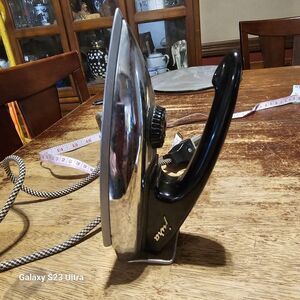 Jura Vintage European Travel Iron Jurich 1960's 110-220V - US Adapter WORKS